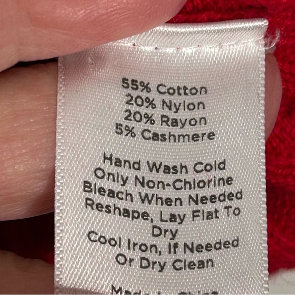 Talbots Cherry Red Round Neck Cable Knit Long Sleeve Sweater Sz LP - Picture 7 of 7